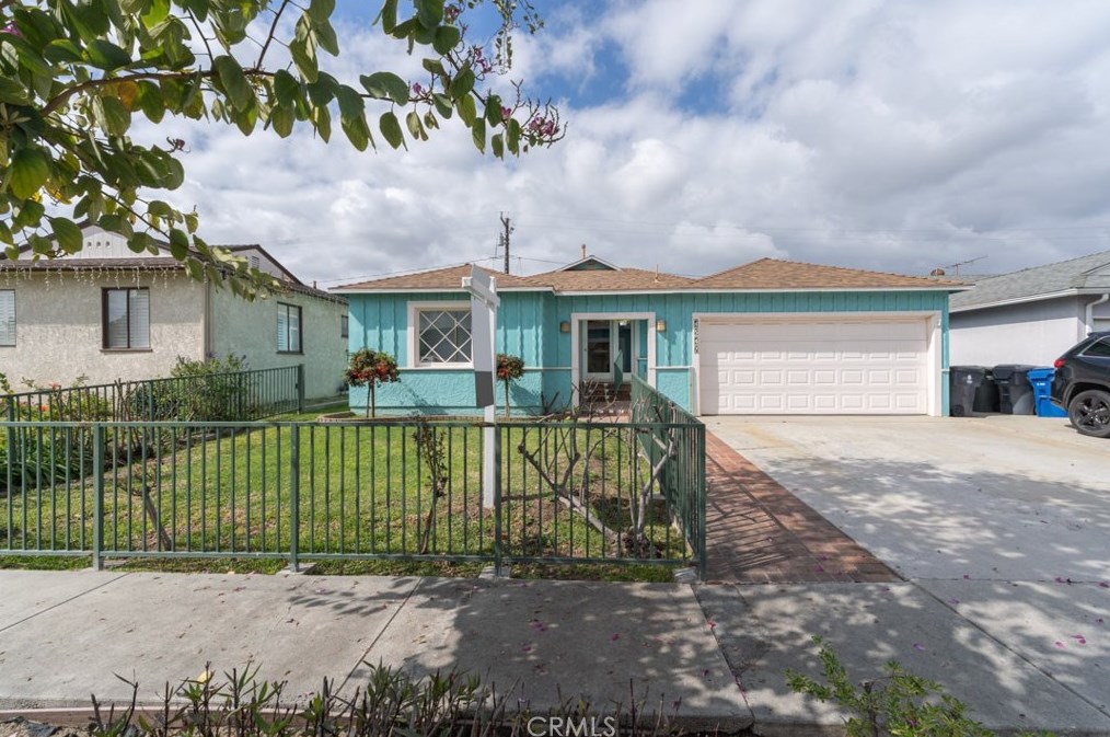 4547 Maybank Ave, Lakewood, CA 90712-3613