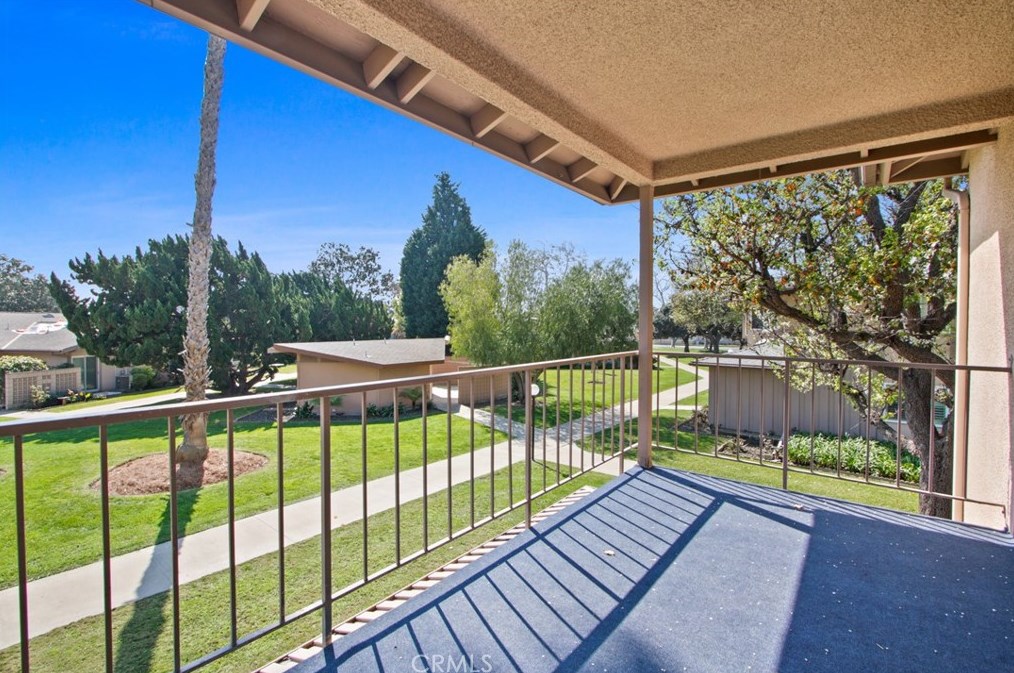 1900 Mckinney Way #22f, Seal Beach, CA 90740