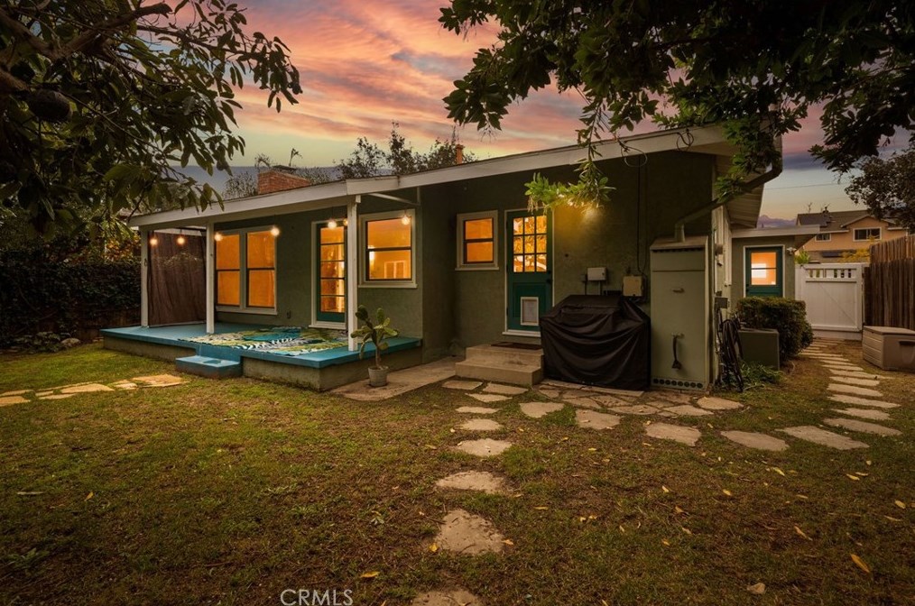 3660 Faust Ave, Long Beach, CA 90808-2842