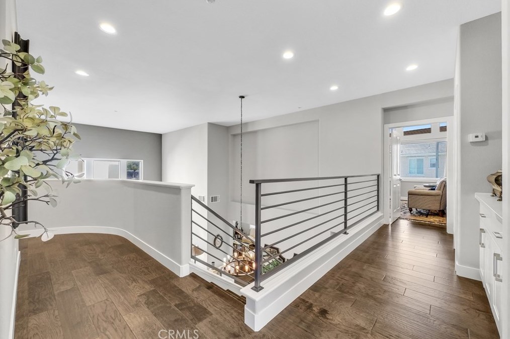 10 Waterside Cv, Buena Park CA  90621-1664 exterior