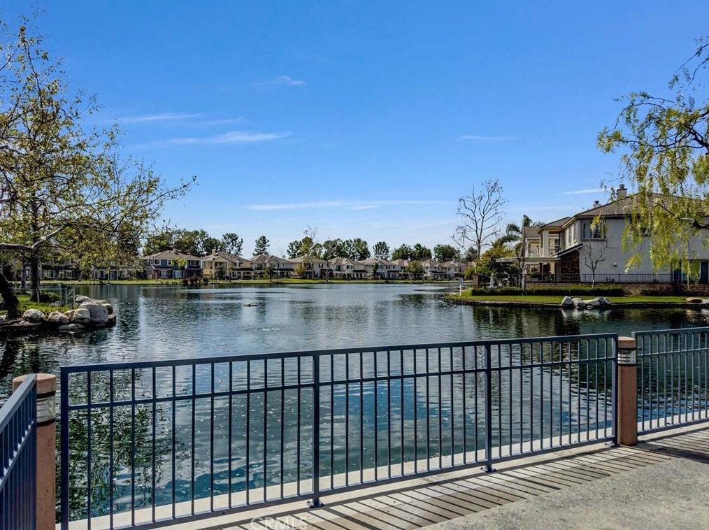 10 Waterside Cv, Buena Park CA  90621-1664 exterior