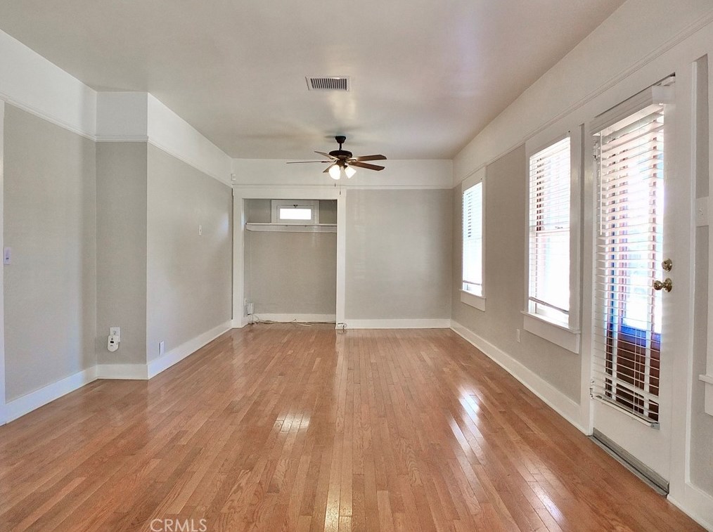 658 Euclid Ave, Long Beach CA  90814-1611 exterior