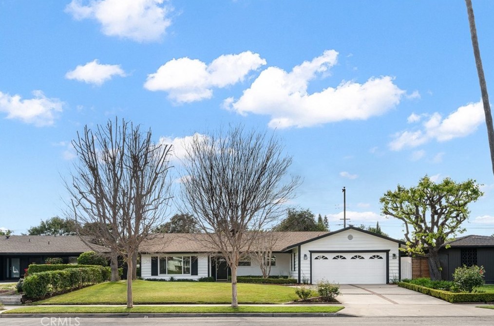 3065 Ceylon Rd, Costa Mesa, CA 92626