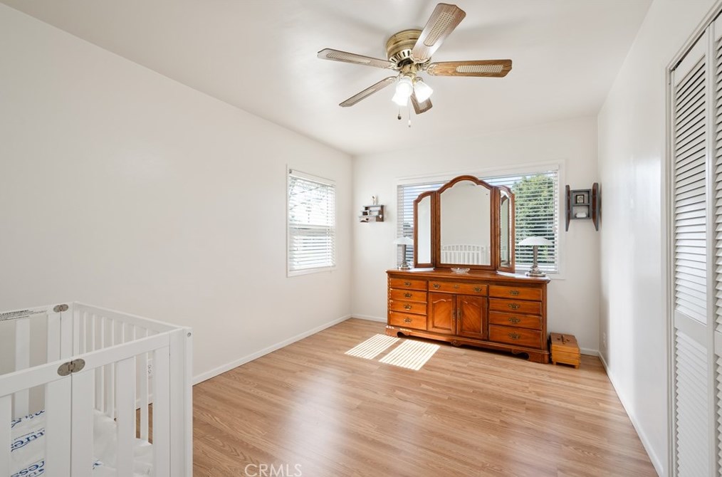 13846 Dunrobin Ave, Bellflower CA 90706-2420 exterior