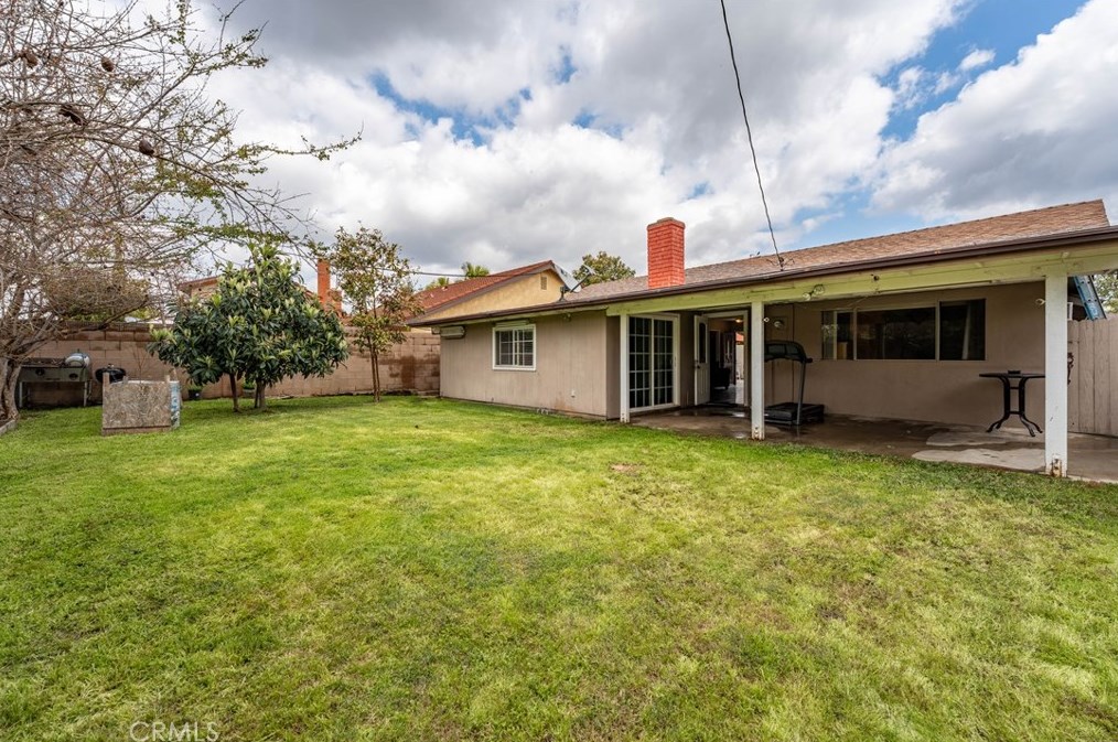 2226 N Eastwood Ave, Santa Ana, CA 92705