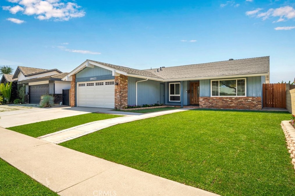 19623 Mapes Ave, Artesia, CA 90703