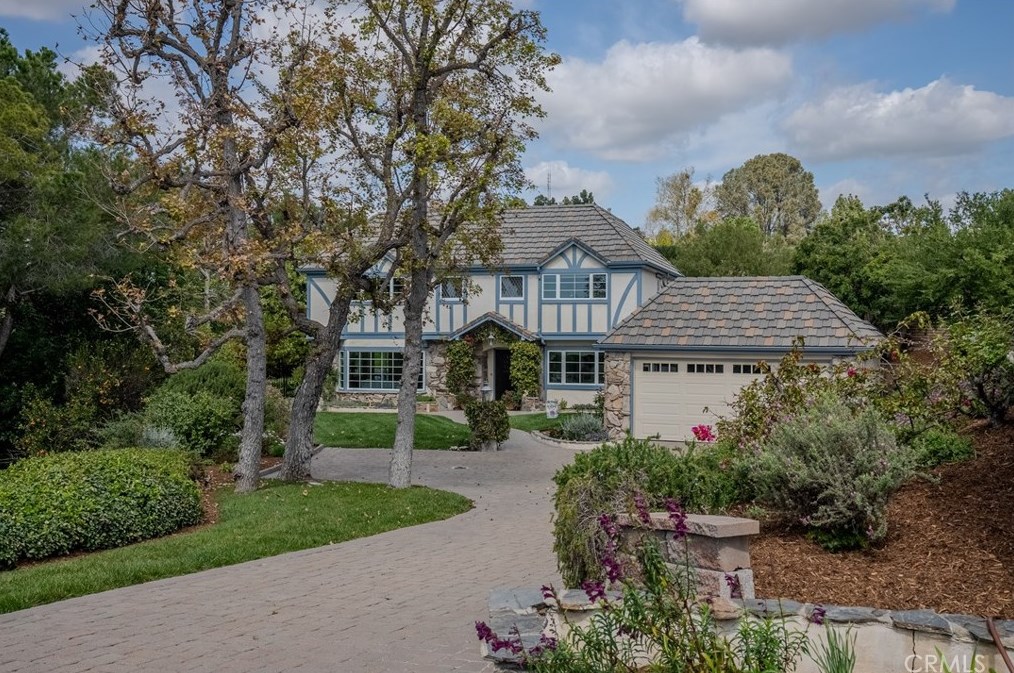 1300 Dana Pl, Fullerton, CA 92831