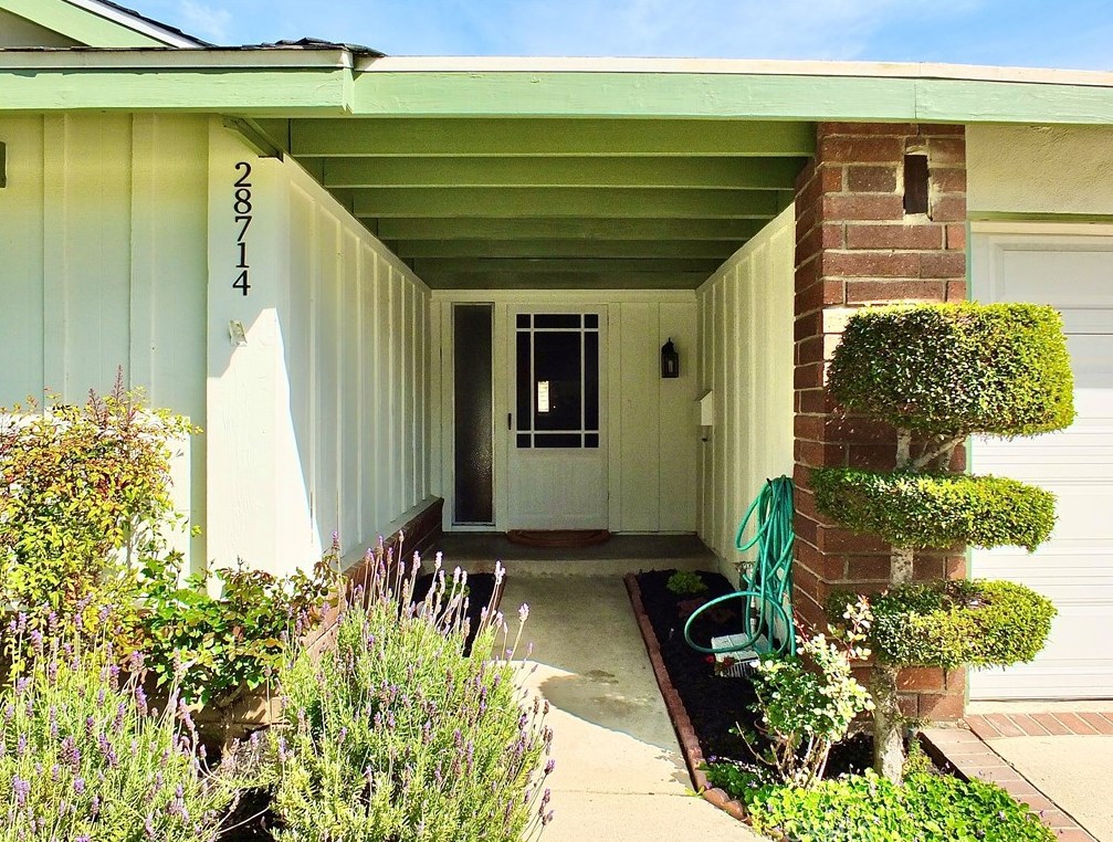 28714 Mount Vancouver Ct, Palos Verdes Estates, CA 90275-1932