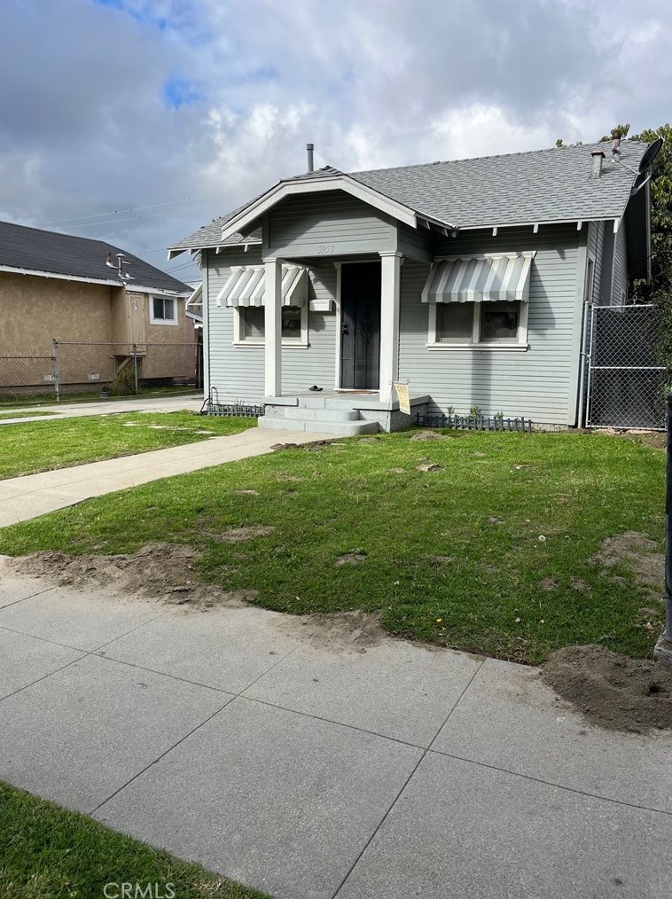 5955 Myrtle Ave, Long Beach, CA 90805
