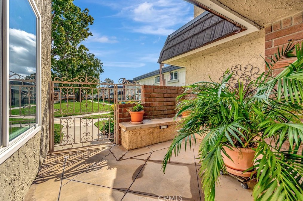 14312 Bolsa Chica Rd, Westminster, CA 92683