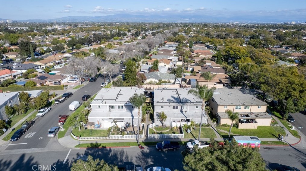 2135 Fairview St, Santa Ana, CA 92704-4545