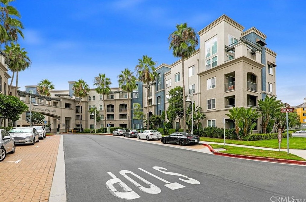 2330 Scholarship, Irvine CA  92612-5683 exterior