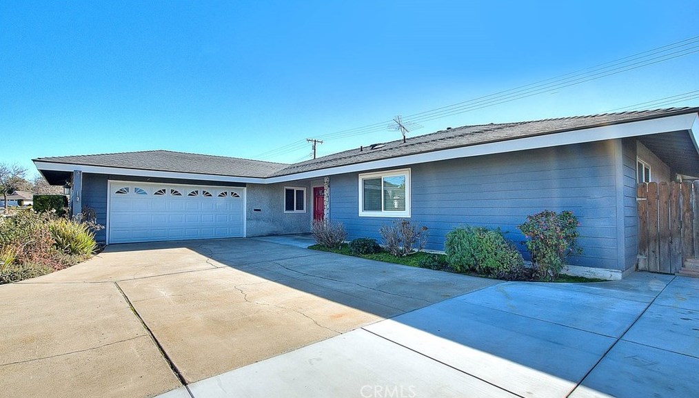 912 Oakwood Ave, Fullerton, CA 92835