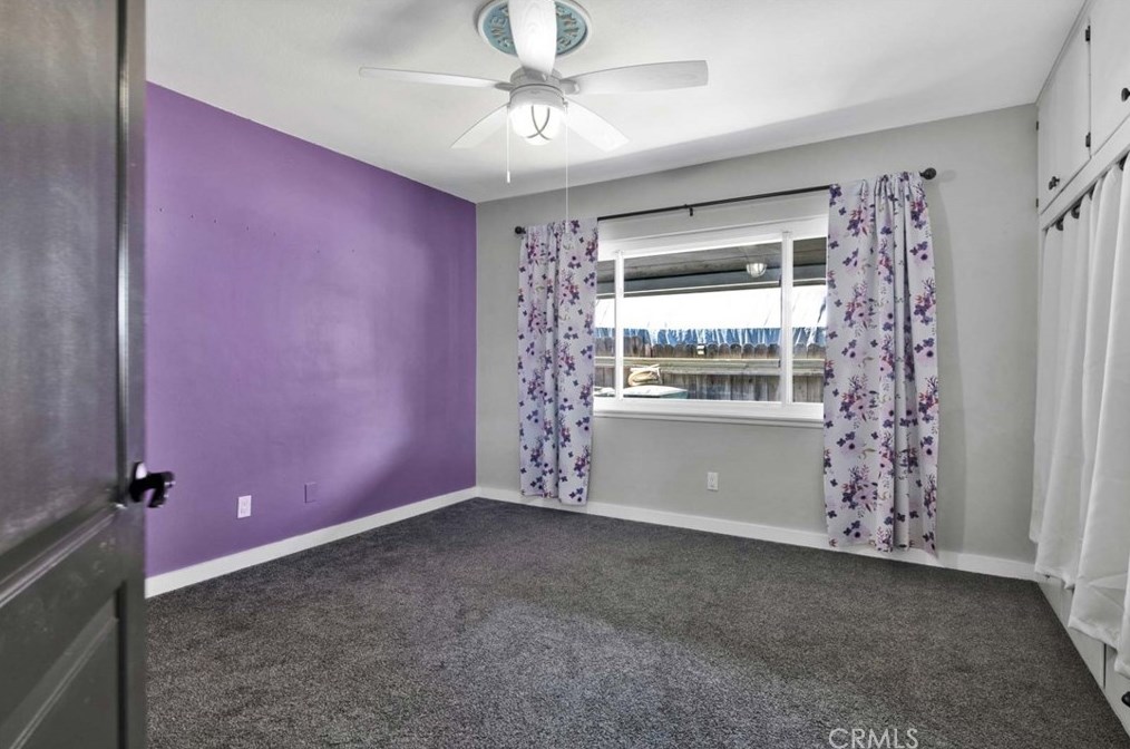 8187 Sherwood Pl, Riverside CA  92504-3439 exterior