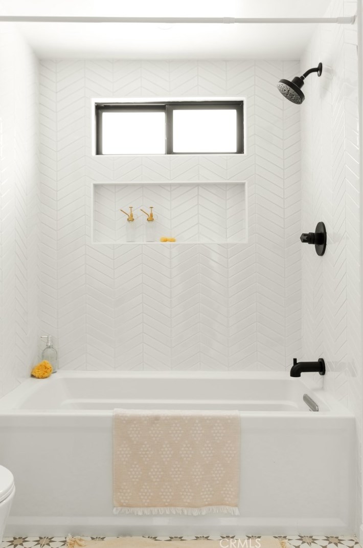 3346 Loosmore St, Los Angeles CA  90065-1711 exterior