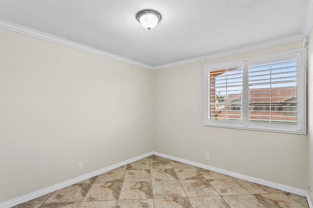 720 Palomino Ln, Anaheim CA  92807-4877 exterior