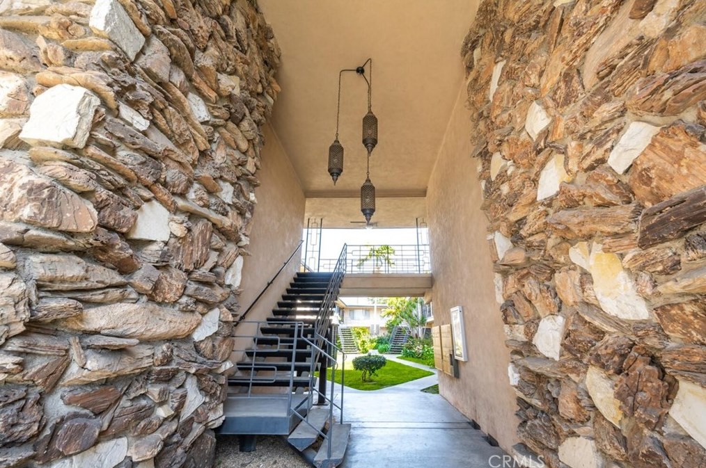 1801 Greenleaf St, Santa Ana CA  92706-3659 exterior