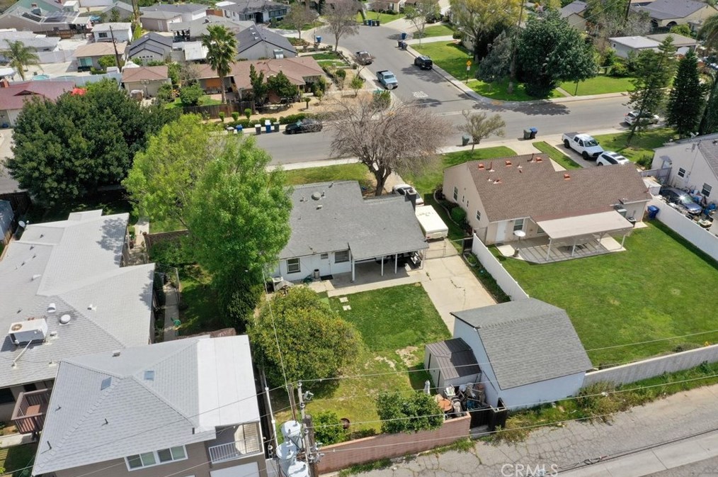 6741 Yellowstone Dr, Riverside CA  92506-3924 exterior