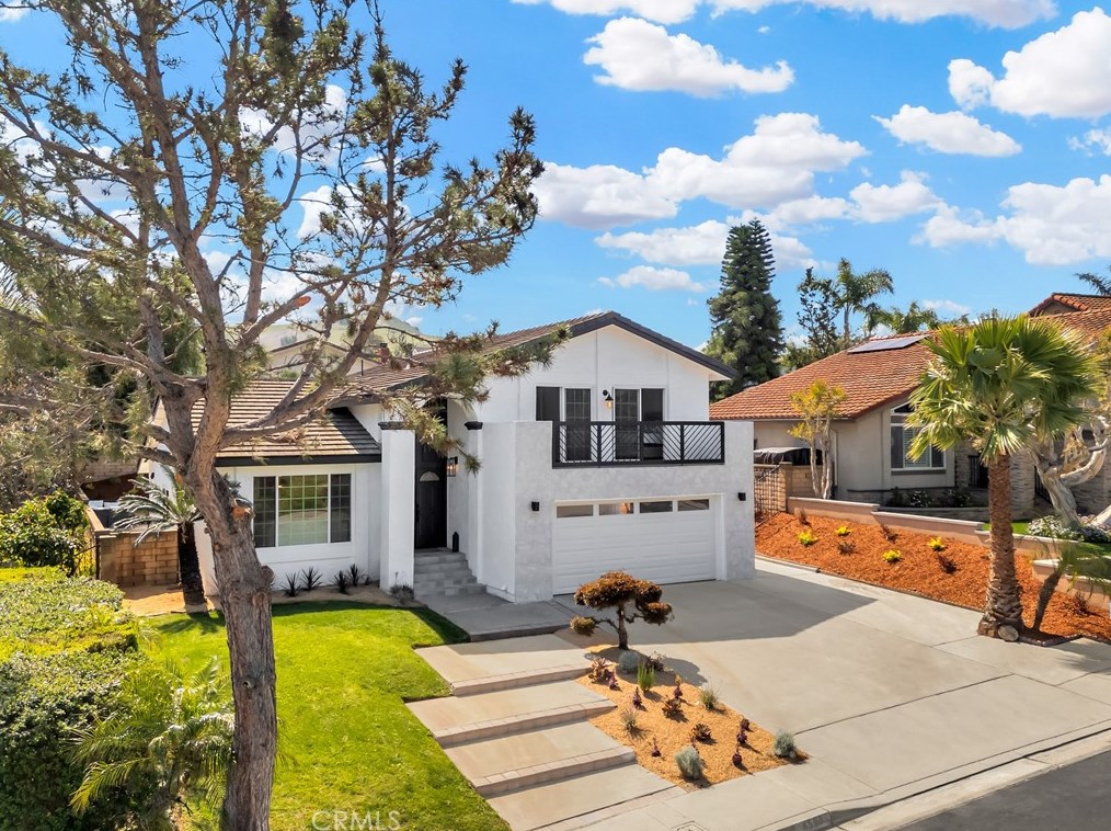 6590 E Edinboro Cir, Anaheim, CA 92807