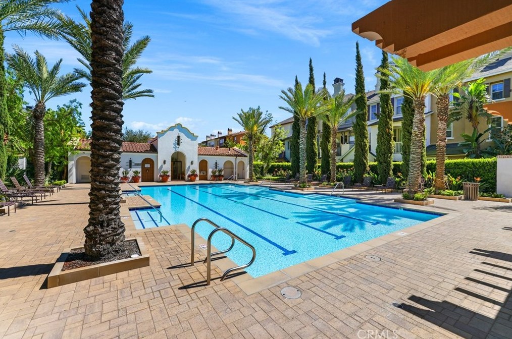594 Melrose St, Anaheim CA  92805-4710 exterior