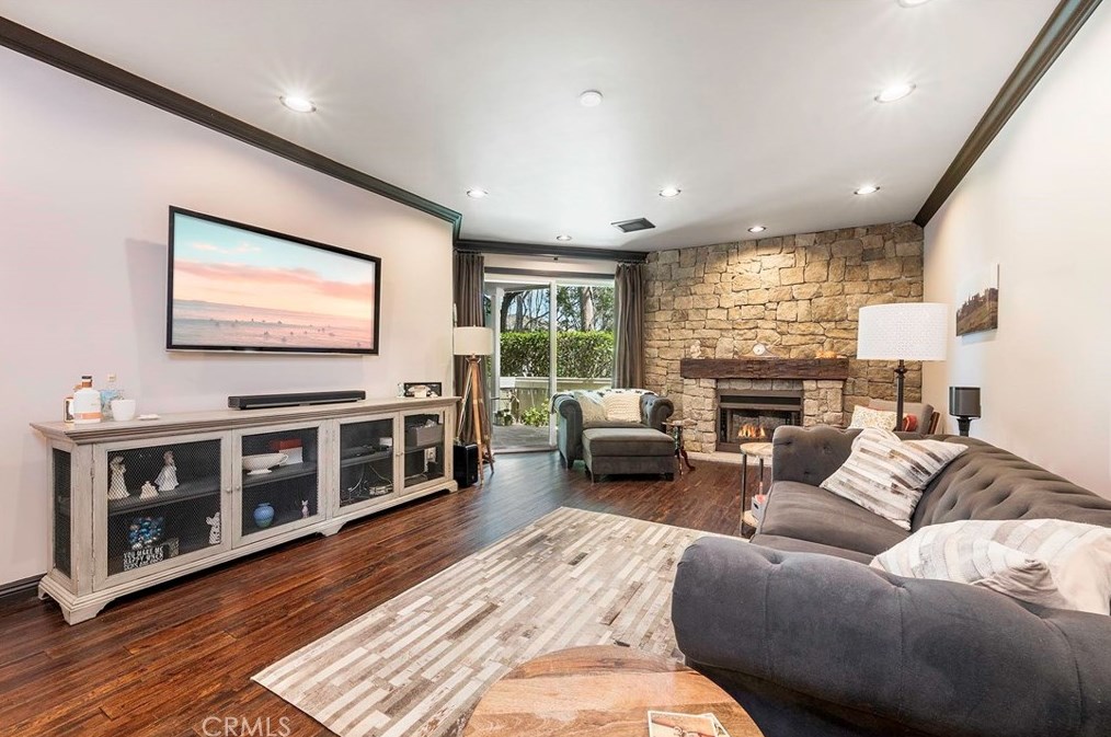 19352 Bluefish Ln, Huntington Beach, CA 92648-2436