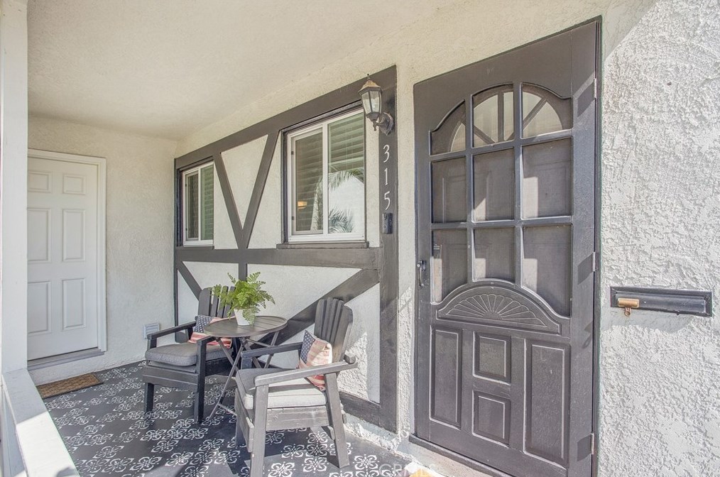 315 Alder St, Brea, CA 92821-6516