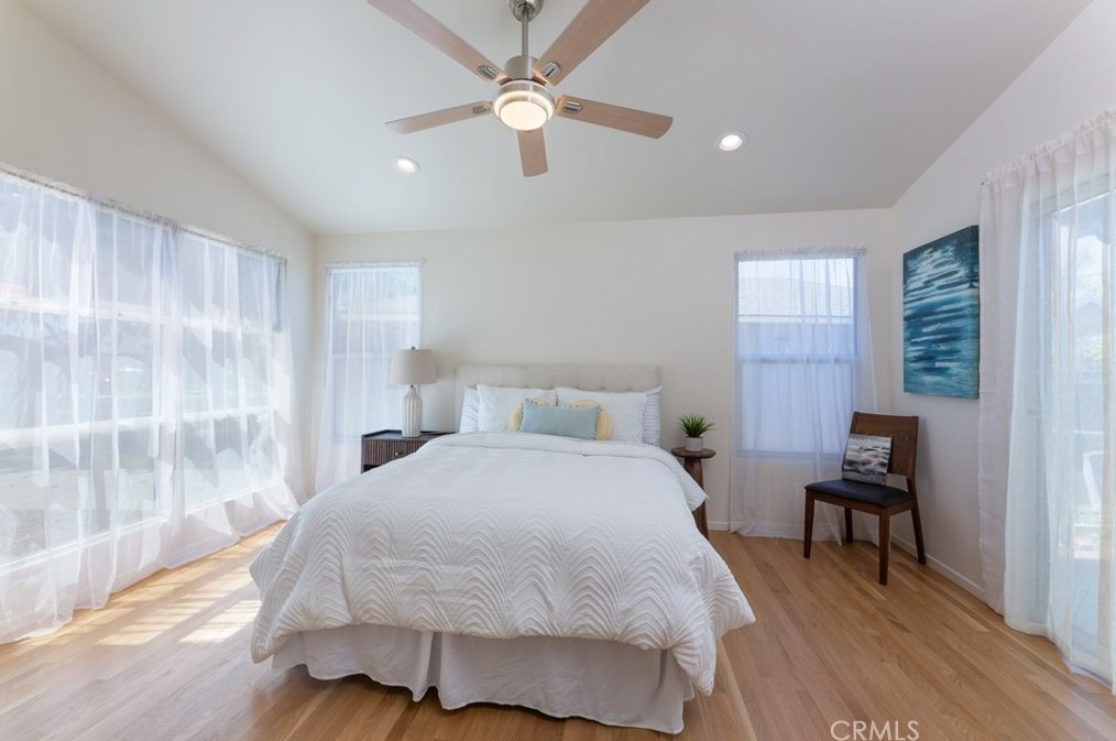 6443 Bayard St, Long Beach CA  90815-3402 exterior