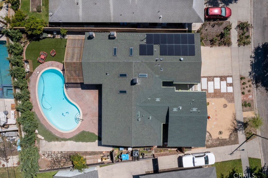 6443 Bayard St, Long Beach CA  90815-3402 exterior