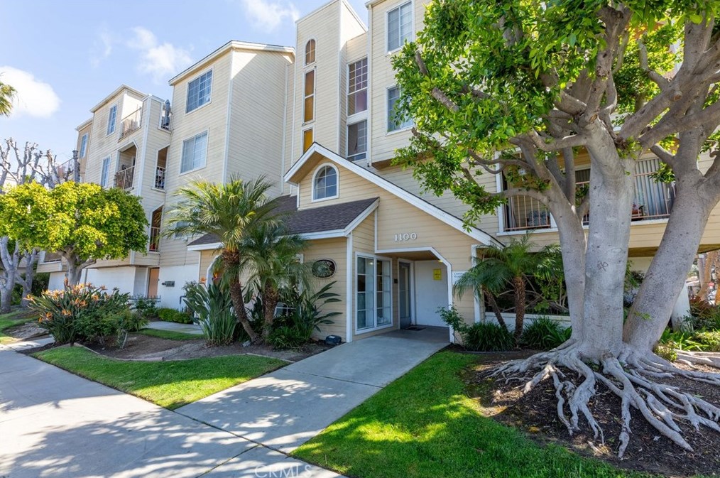 1100 Newport Ave #405, Long Beach, CA 90804