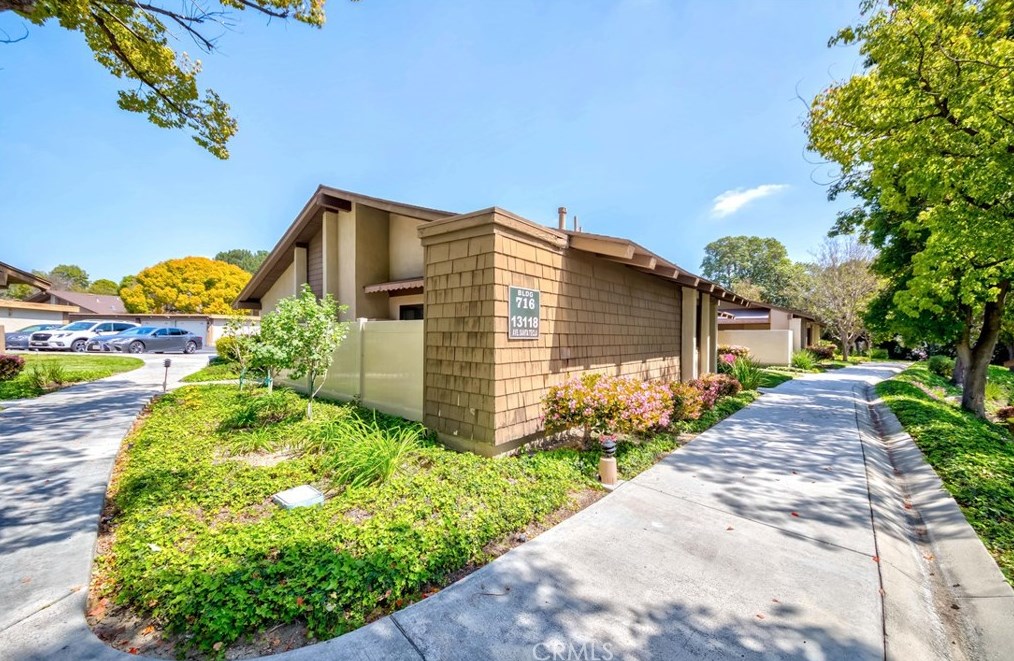 13118 Avenida Santa Tecla #716e, La Mirada, CA 90638