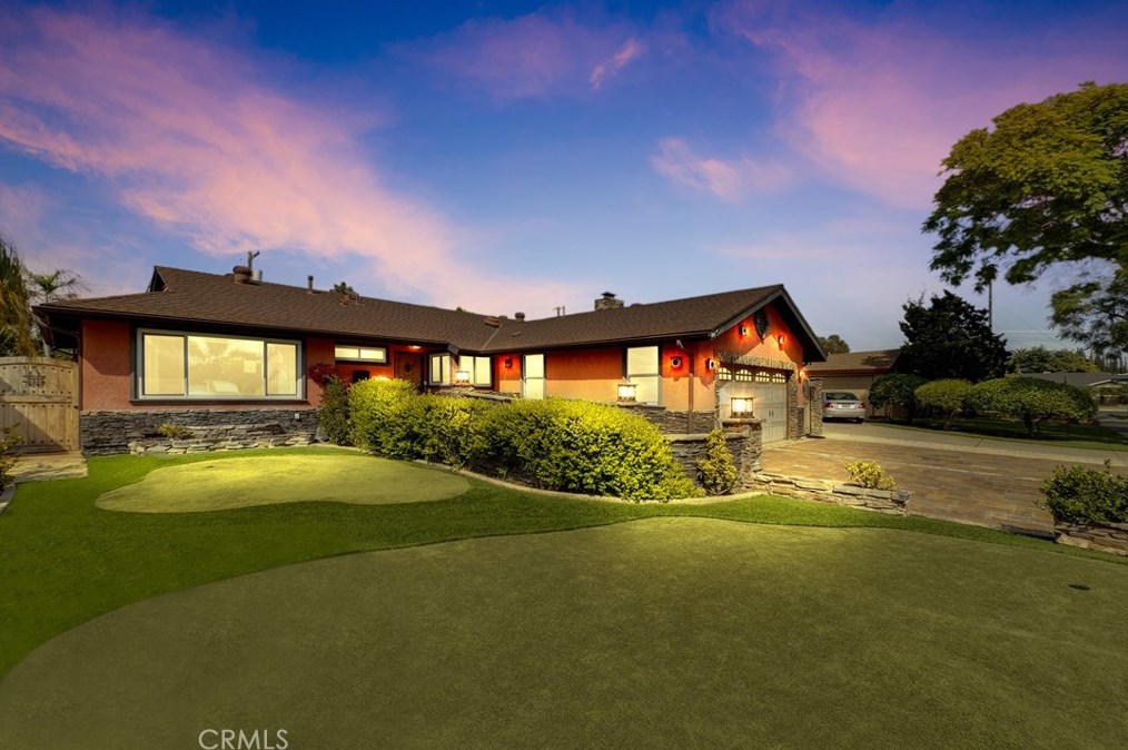 1527 W Edithia Ave, Anaheim, CA 92802