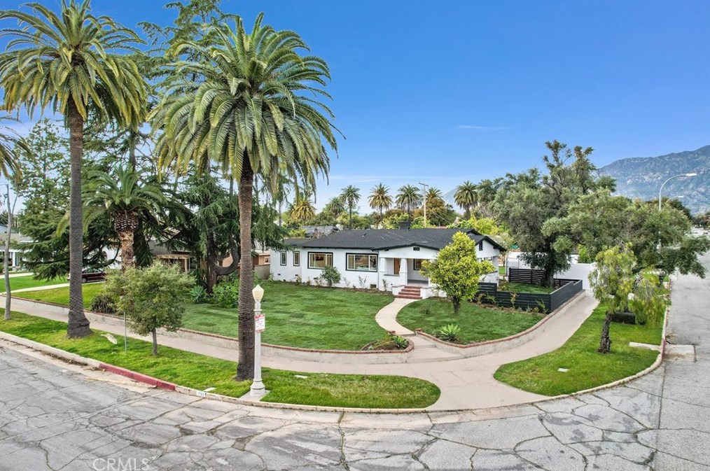 1785 Monte Vista St, Pasadena CA  91106-1311 exterior