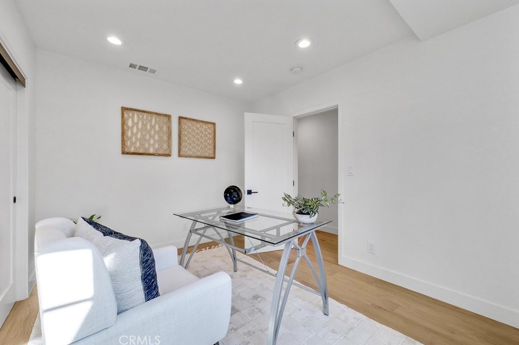 1785 Monte Vista St, Pasadena CA  91106-1311 exterior