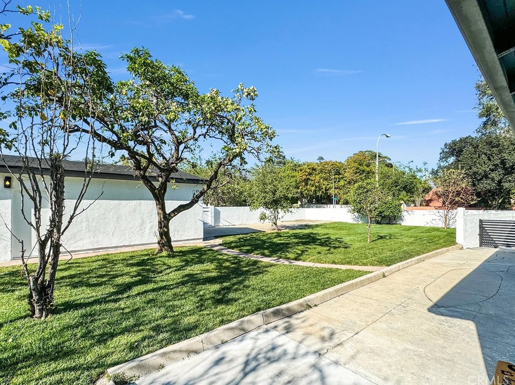1785 Monte Vista St, Pasadena CA  91106-1311 exterior