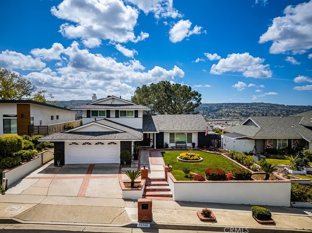 19702 Larkridge Dr, Yorba Linda, CA 92886-6425