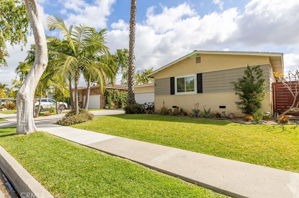 544 N Yale Ave, Fullerton, CA 92831