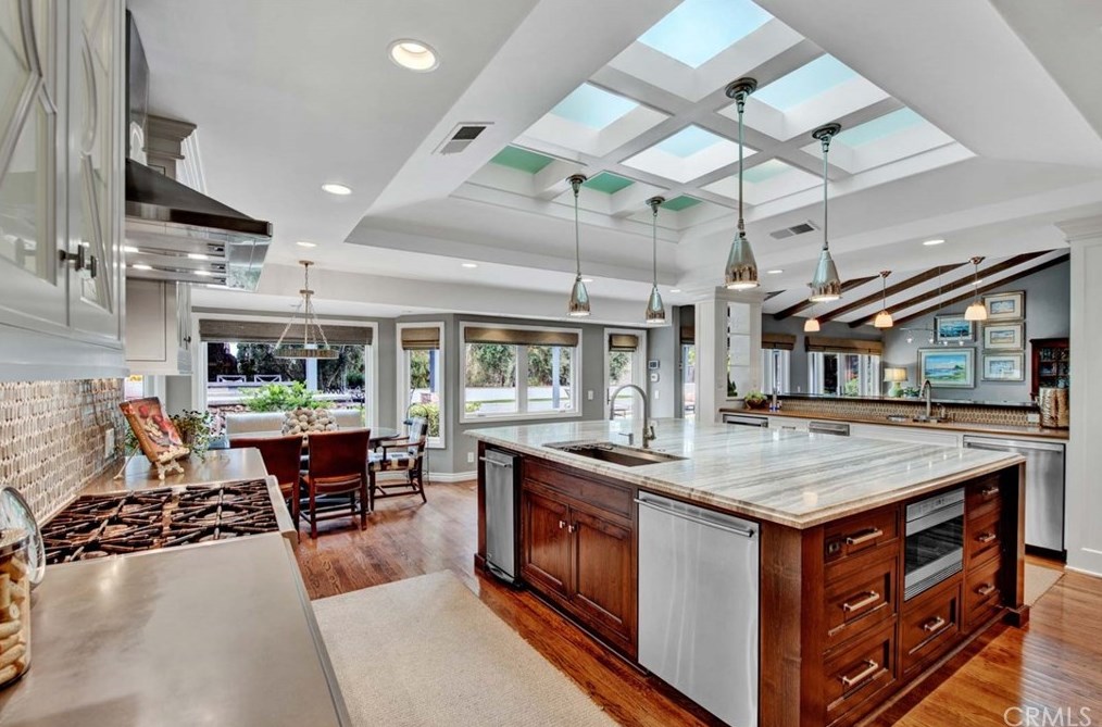 11541 Heathcliff Dr, Santa Ana, CA 92705-3072