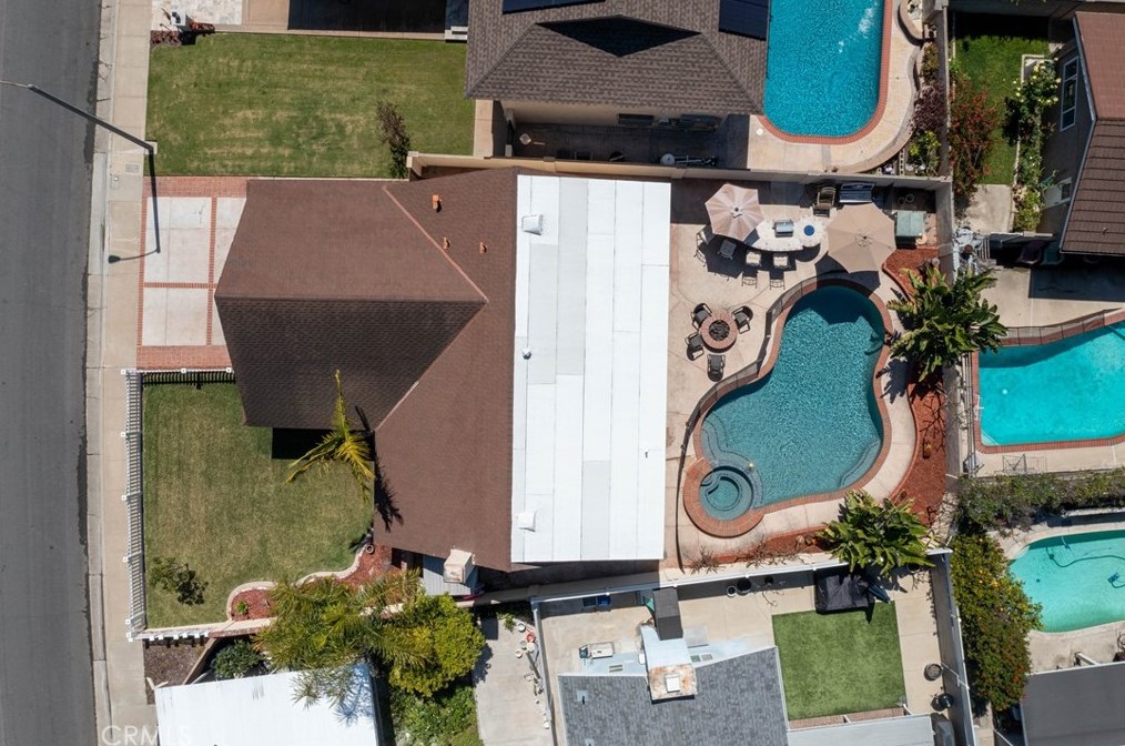8201 Santa Margarita Ln, Buena Park CA  90623-2218 exterior