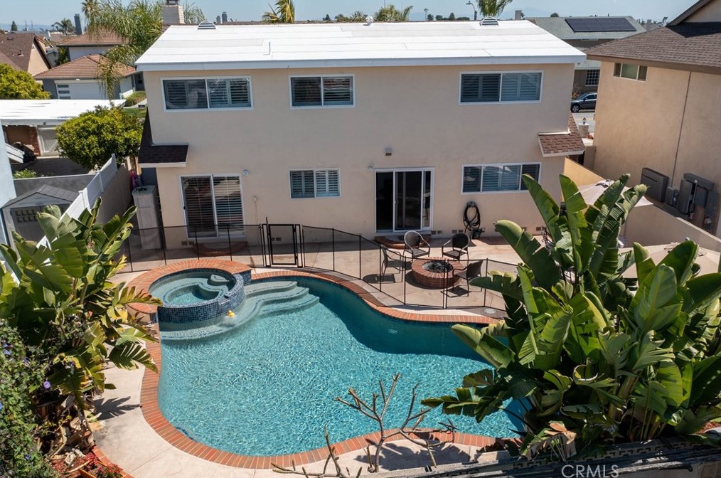 8201 Santa Margarita Ln, Buena Park CA  90623-2218 exterior