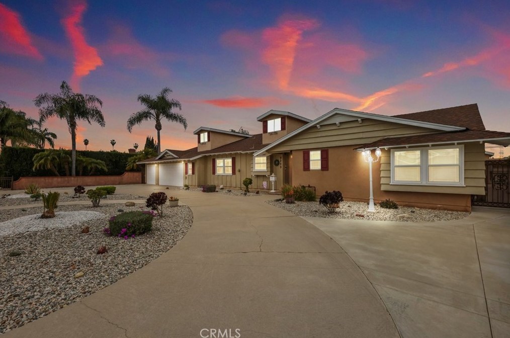 9229 Rives Ave, Downey, CA 90240