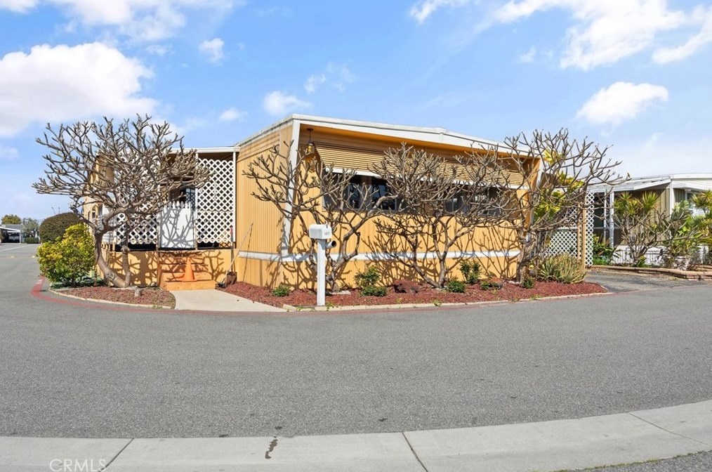 6241 Warner Ave #187, Huntington Beach, CA 92647