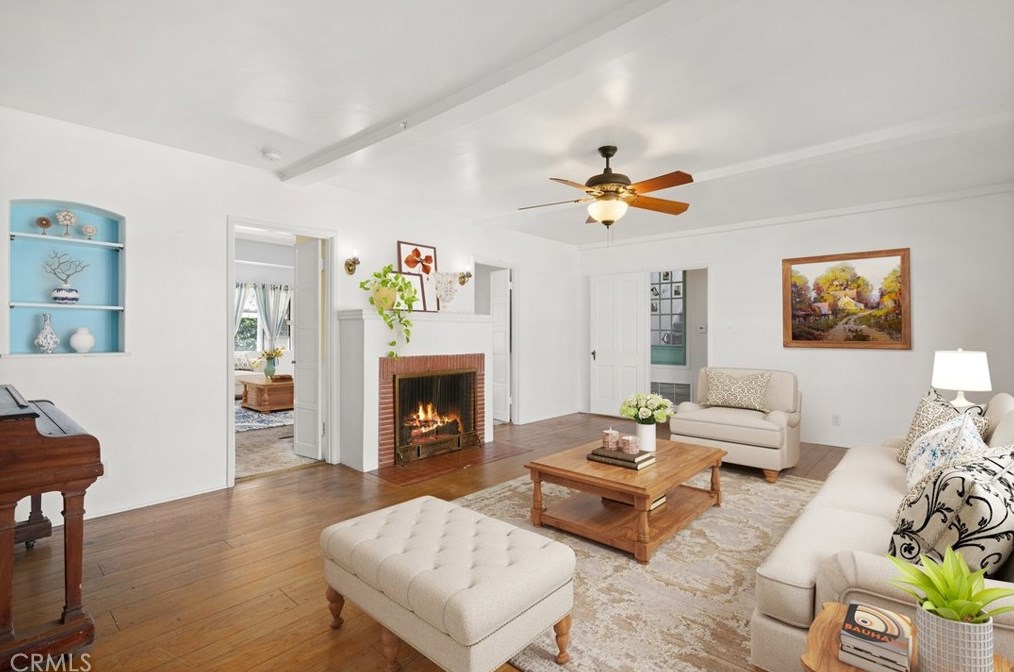5571 Palm Ave, Whittier, CA 90601