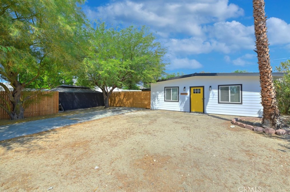 66870 Flora Ave, Desert Hot Springs, CA 92240-4619