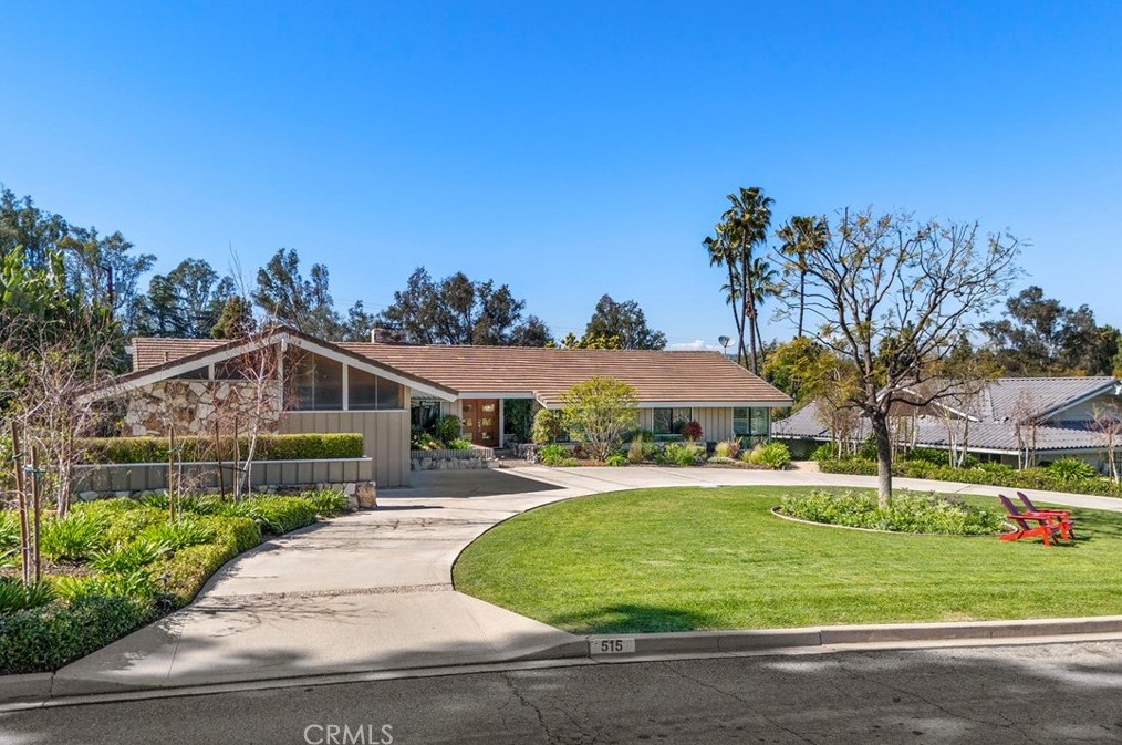 515 Lakeside Dr, Fullerton, CA 92835