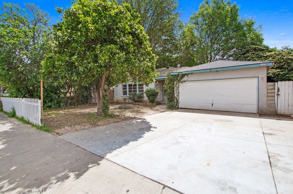 1372 Bryan Ave, Tustin, CA 92780-4538