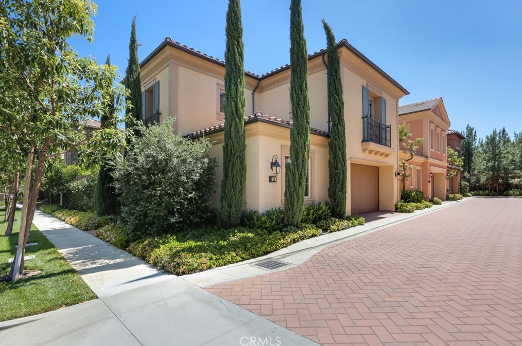 54 Cipresso, Irvine, CA 92618-0105
