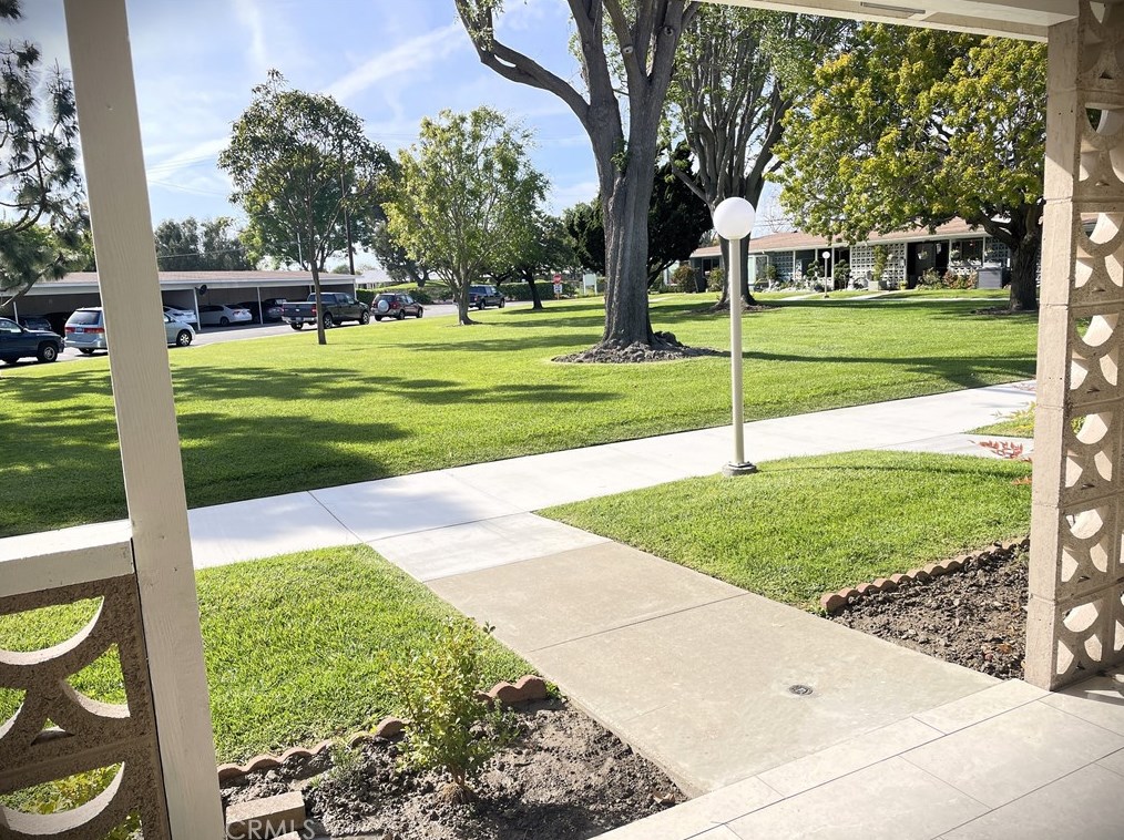 13610 Burning Tree Ln, Seal Beach, CA 90740-5572