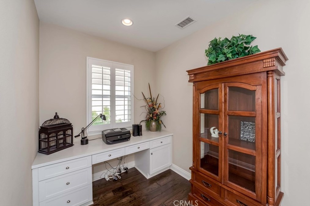 1320 Marigold Ave, La Habra CA  90631-9252 exterior