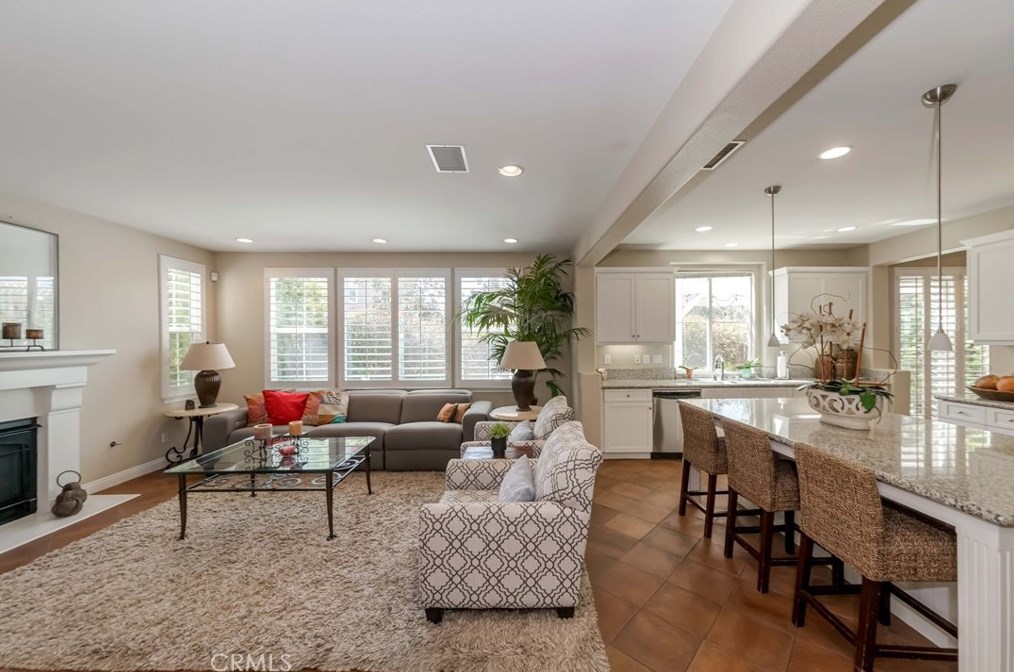 1320 Marigold Ave, La Habra CA  90631-9252 exterior