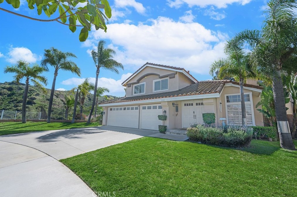 3900 Mount Elena Cir, Corona, CA 92882-7914